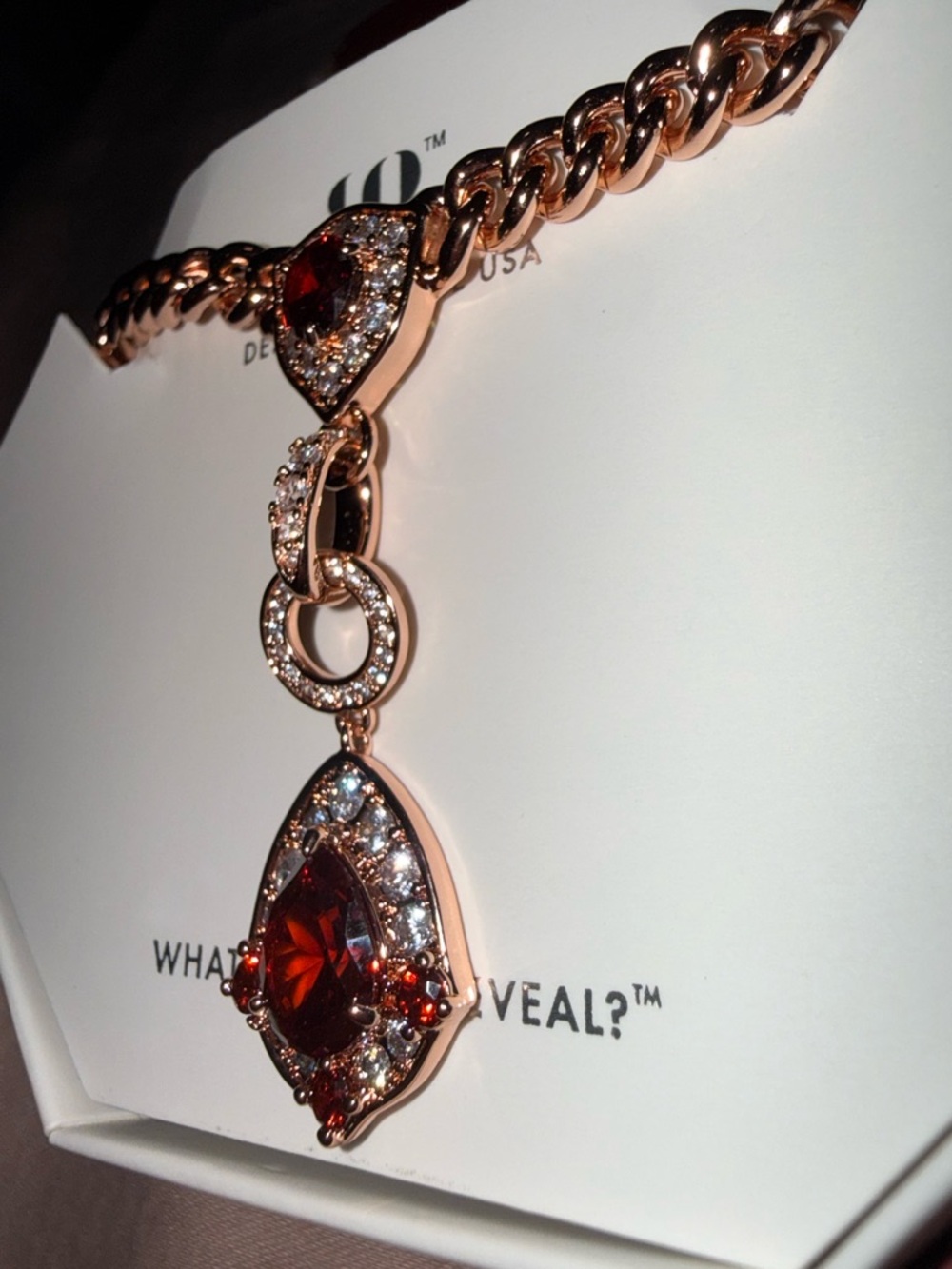 Bomb Party January 2025 RBP8603
This Is The One Rose Gold Drop Necklace - Picture 5 of 7